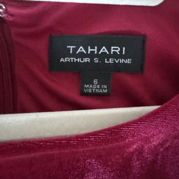 NWT TAHARI Arthur S. Levine ASL Stretch Velvet Tie Waist Red Dress Size 6 - Picture 6 of 8